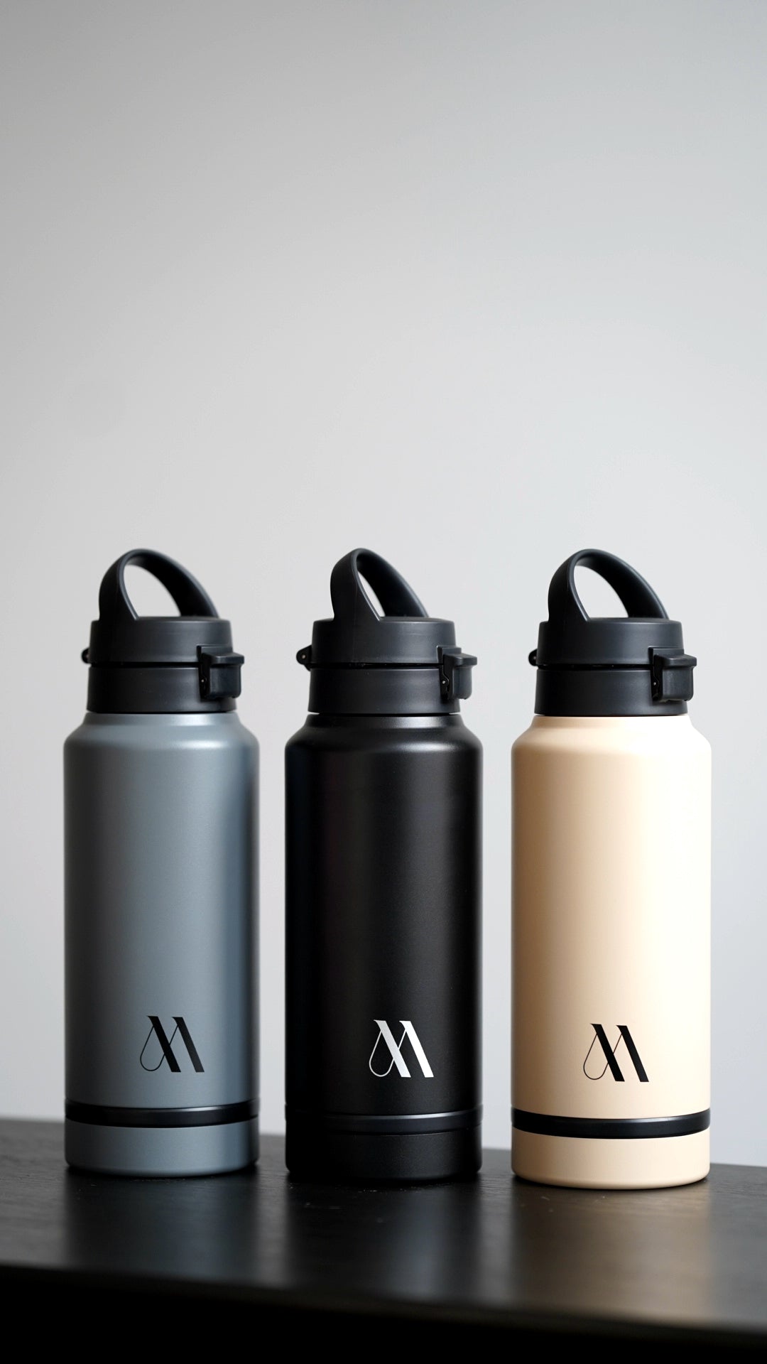 MANIA Hydroflow Bottle